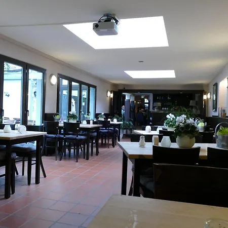 Отель Steeps Ihr Brauhaus Und 3*