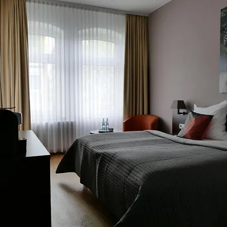 Steeps Ihr Brauhaus Und 3* קלן