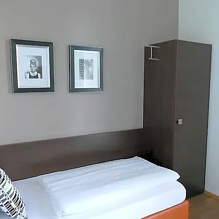 Hotel Steeps Ihr Brauhaus Und 3*