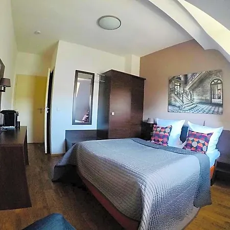 Hotel Steeps Ihr Brauhaus Und 3*