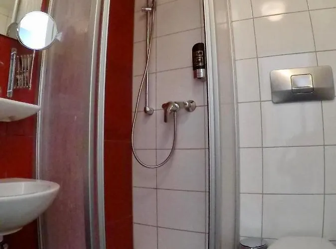 Steeps Ihr Brauhaus Und Отель Кёльн